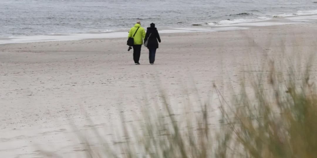 Kiedy najlepiej jechać nad morze po jod? Sprawdź idealny czas na zdrowie!