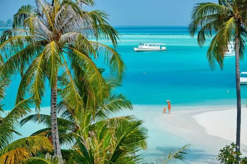 Kiedy najlepiej jechać na Malediwy? Uniknij sezonu deszczowego