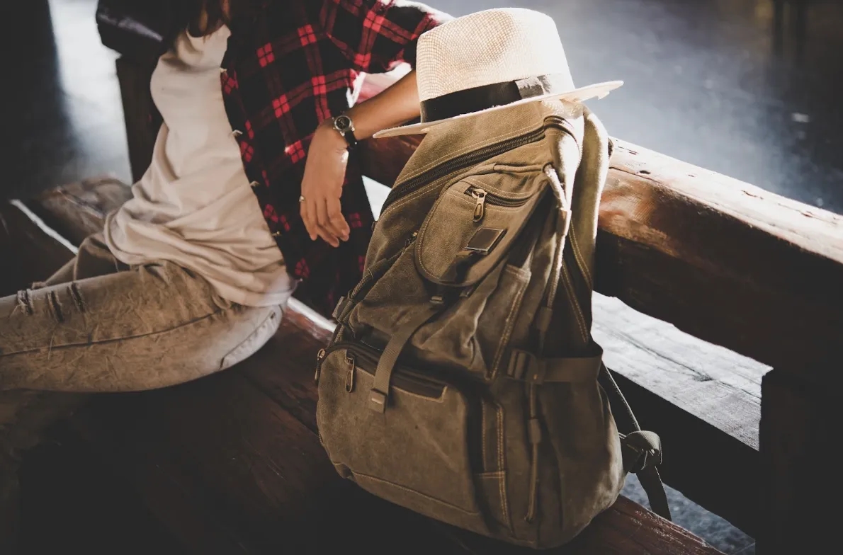 Walizka czy plecak – co lepiej pasuje do różnych rodzajów podróży