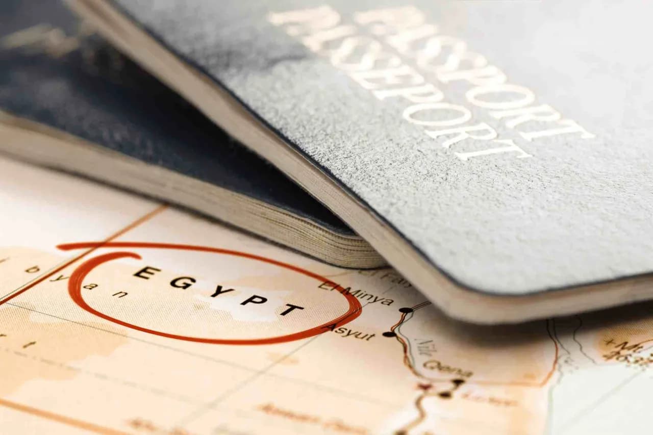 Czy do Egiptu trzeba mieć paszport? Wszystko o wymaganiach wjazdowych